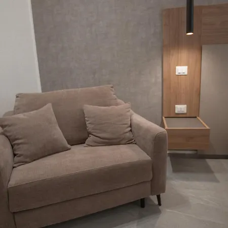 Hotel Alexander House *