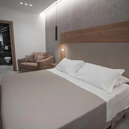 Alexander House Hotel San Ferdinando