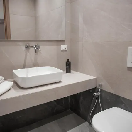 Hotel Alexander House